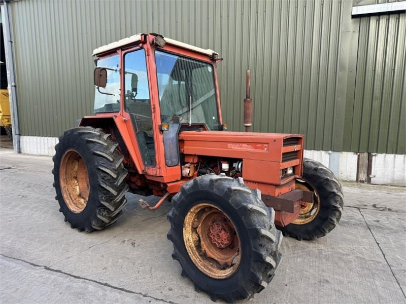 Renault 781-4 4WD Tractor - جرار: صور 3 Renault 781-4 4WD Tractor - جرار: صور 3