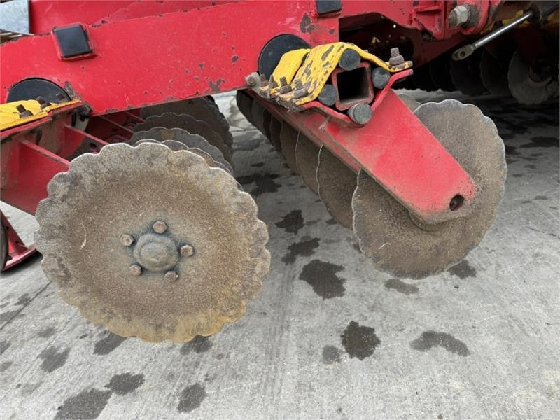 الة بذر Vaderstad Rapid A600s 6m Seed Drill: صور 12