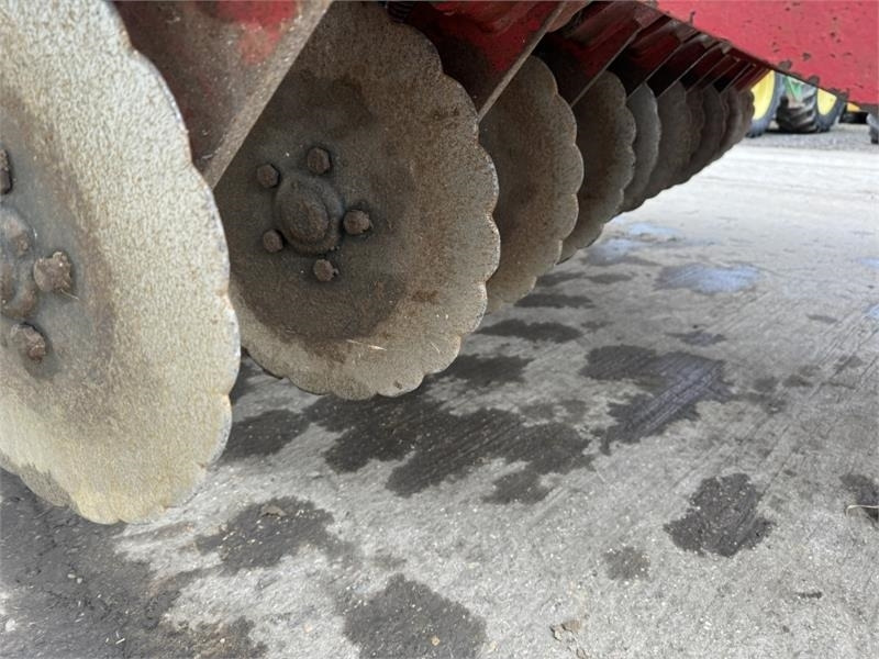 الة بذر Vaderstad Rapid A600s 6m Seed Drill: صور 17