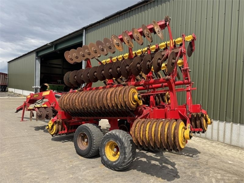 Vaderstad Vaderstad Carrier 820 Cultivator - محراث الدوار: صور 2 Vaderstad Vaderstad Carrier 820 Cultivator - محراث الدوار: صور 2