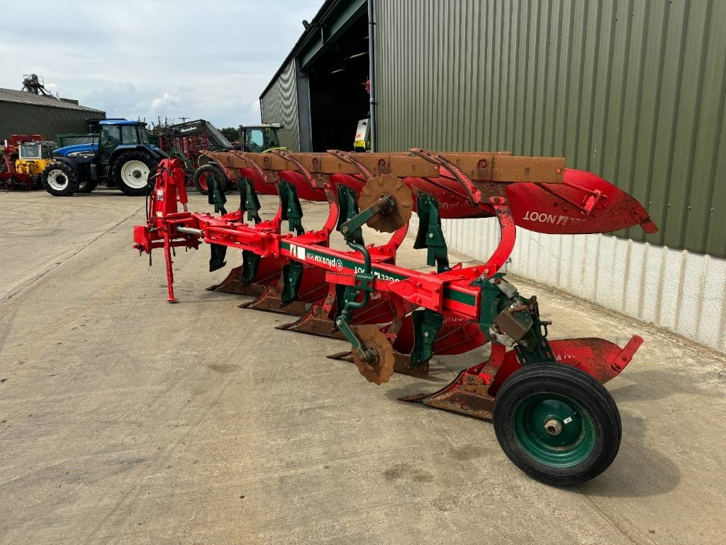 Vogel & Noot Plus Xm 900 5 Furrow Plough - محراث: صور 3 Vogel & Noot Plus Xm 900 5 Furrow Plough - محراث: صور 3