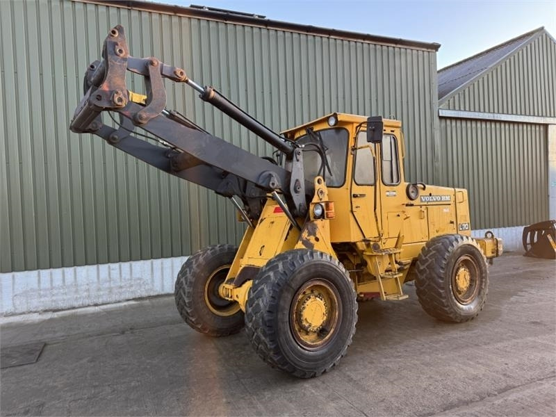 Volvo L70 Loading Shovel - اللودر بعجل: صور 3 Volvo L70 Loading Shovel - اللودر بعجل: صور 3