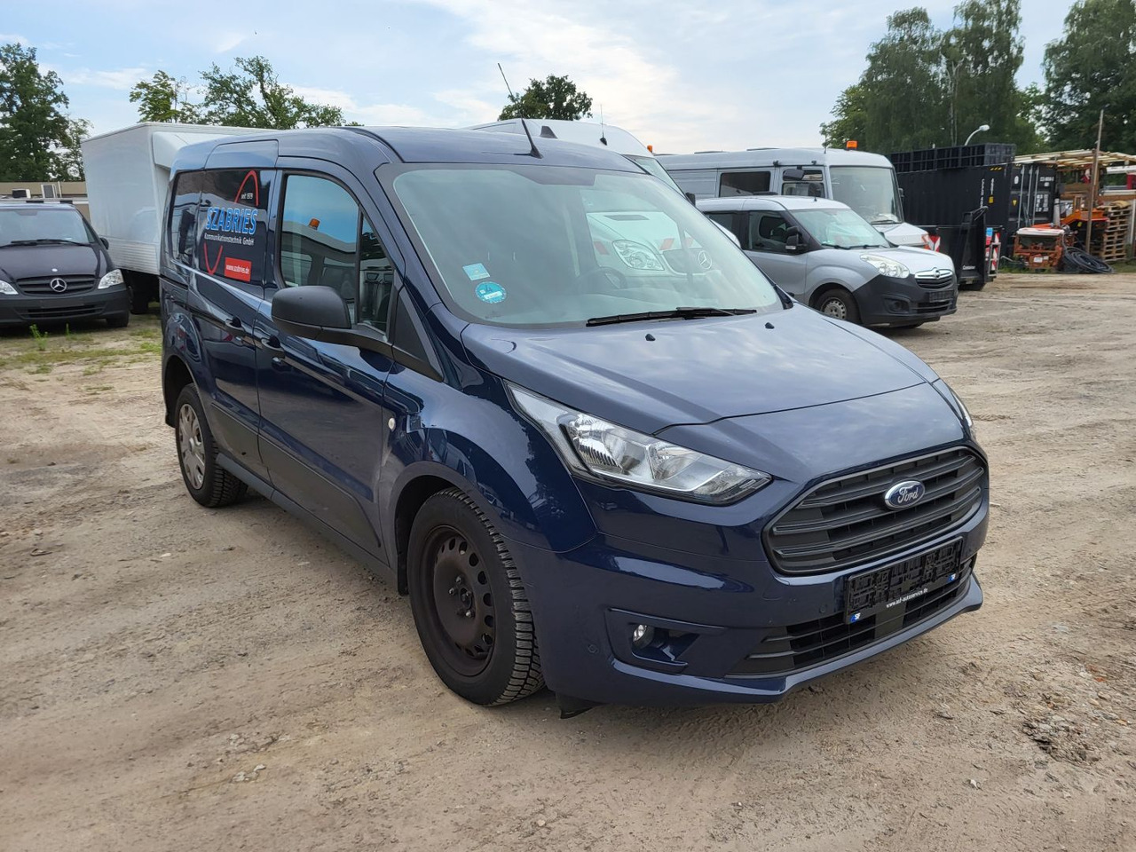FORD Transit Connect 240 L1 Trend - الشاحنات الصغيرة: صور 2 FORD Transit Connect 240 L1 Trend - الشاحنات الصغيرة: صور 2