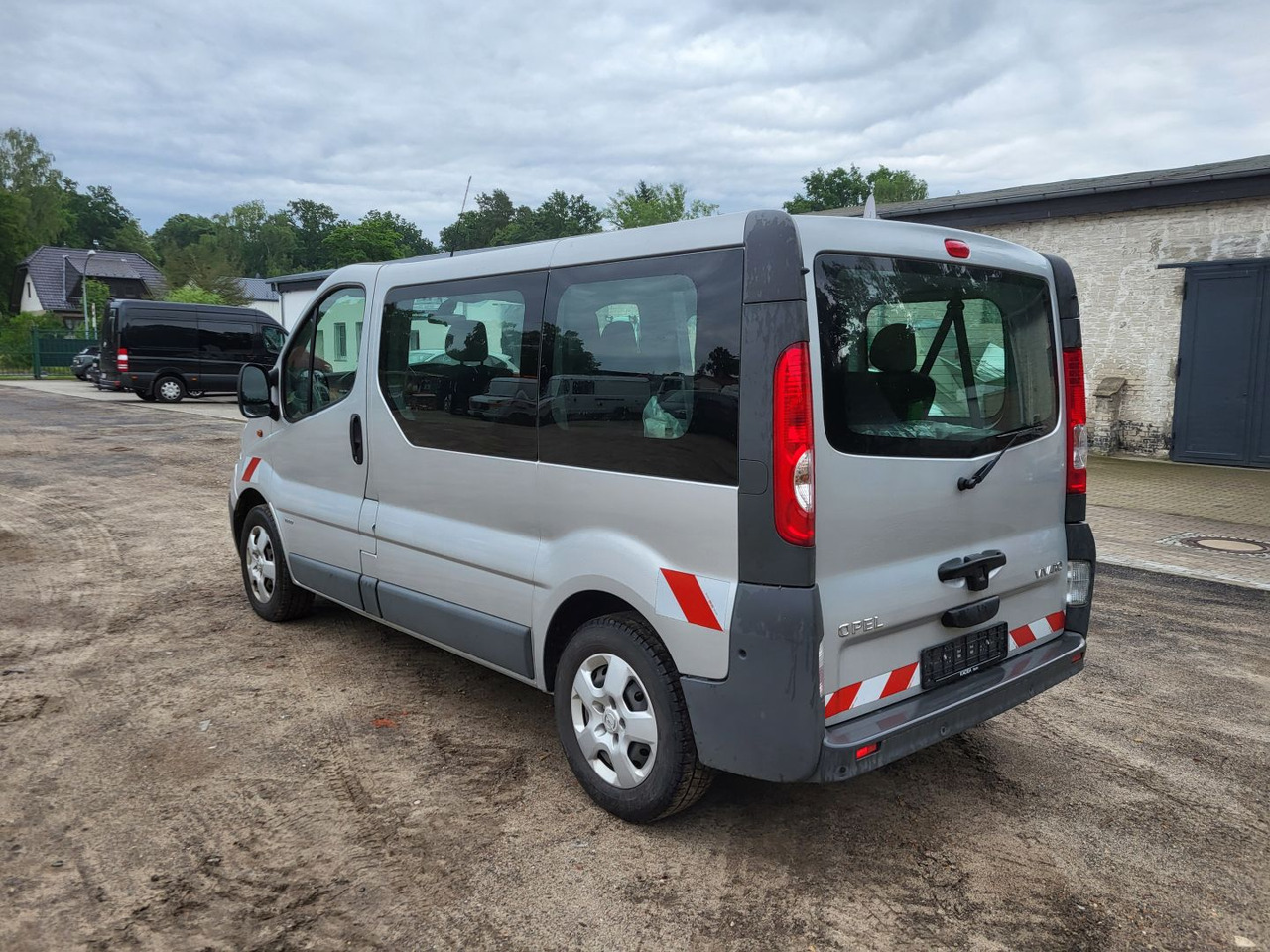OPEL Vivaro 2900 2.0 CDTI - الشاحنات الصغيرة: صور 4 OPEL Vivaro 2900 2.0 CDTI - الشاحنات الصغيرة: صور 4