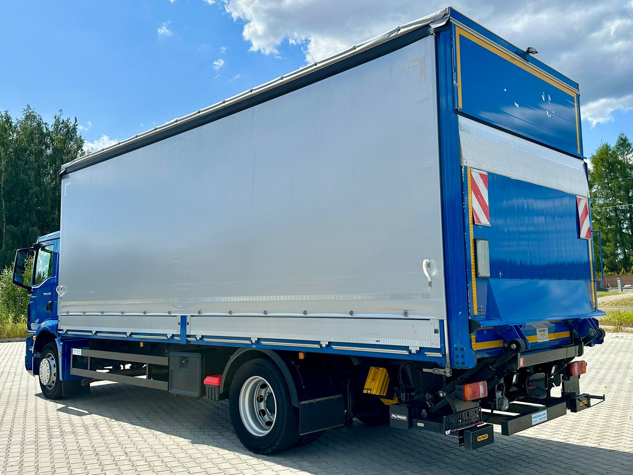 MAN TGM 15.290 / FIRANKA / WINDA / AUTOMAT / 2021 ROK / 18 EUROPALET / 15 T DMC - شاحنة ستارة: صور 3 MAN TGM 15.290 / FIRANKA / WINDA / AUTOMAT / 2021 ROK / 18 EUROPALET / 15 T DMC - شاحنة ستارة: صور 3