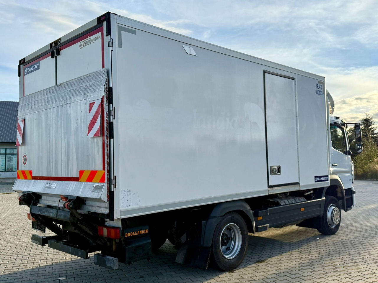 MERCEDES-BENZ ATEGO 1218 / CHŁODNIA / IZOTERMA / WINDA / 5.10 M DŁUGOŚCI / LAMBERET / AUTOMAT / 2017 ROK / 410 TYŚ KM - مبردة شاحنة: صور 3 MERCEDES-BENZ ATEGO 1218 / CHŁODNIA / IZOTERMA / WINDA / 5.10 M DŁUGOŚCI / LAMBERET / AUTOMAT / 2017 ROK / 410 TYŚ KM - مبردة شاحنة: صور 3
