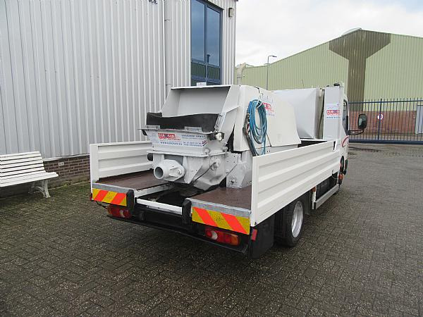2007 Truck Concrete pump PUTZMEISTER P715 SD - مضخة خرسانة: صور 3 2007 Truck Concrete pump PUTZMEISTER P715 SD - مضخة خرسانة: صور 3