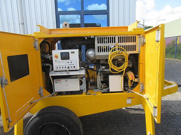 2014 PUTZMEISTER BSA 1005 DC- concrete pump. - مضخة خرسانة ثابتة: صور 3 2014 PUTZMEISTER BSA 1005 DC- concrete pump. - مضخة خرسانة ثابتة: صور 3