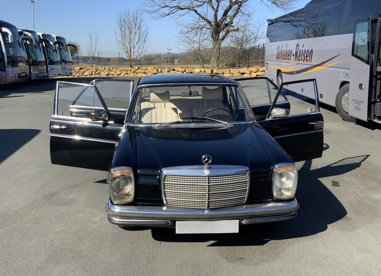 Mercedes-Benz 200 D/8 - سيارة: صور 5 Mercedes-Benz 200 D/8 - سيارة: صور 5
