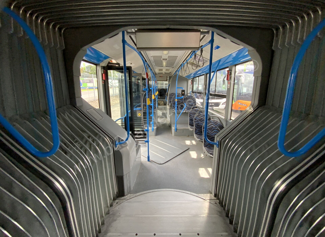 حافلة مفصلية Mercedes-Benz Conecto G: صور 13