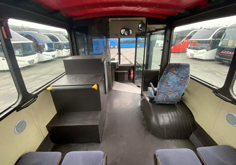 تأجير Mercedes-Benz O 405 Cabrio Mercedes-Benz O 405 Cabrio: صور 14