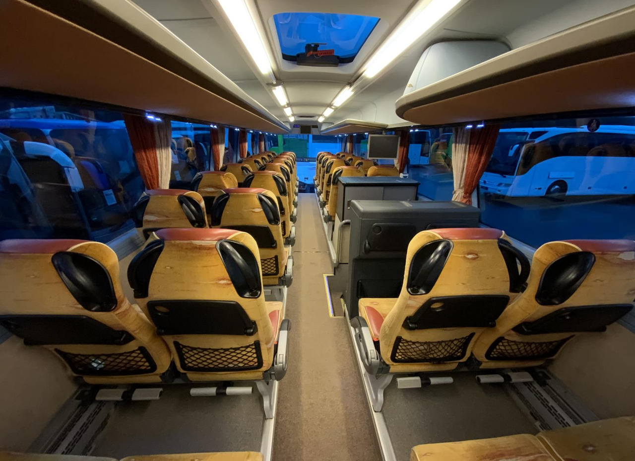 سياحية حافلة Neoplan Cityliner: صور 18