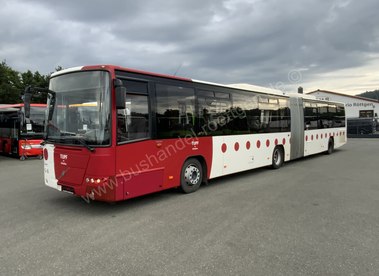 Volvo 8700 LEA - حافلة مفصلية: صور 2 Volvo 8700 LEA - حافلة مفصلية: صور 2