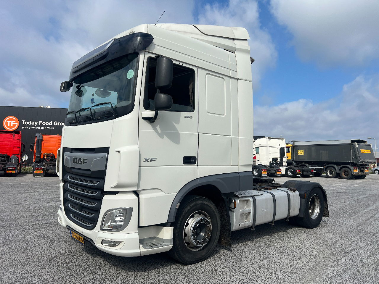 DAF XF 480 SC, Retarder - شاحنة جرار: صور 1 DAF XF 480 SC, Retarder - شاحنة جرار: صور 1