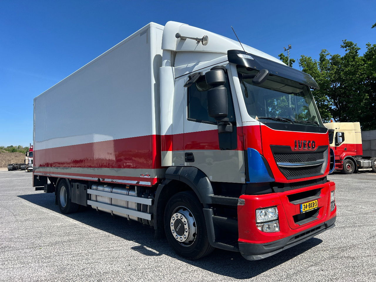 Iveco Stralis 310 AD, 19Ton, Euro 6 - بصندوق مغلق شاحنة: صور 2 Iveco Stralis 310 AD, 19Ton, Euro 6 - بصندوق مغلق شاحنة: صور 2