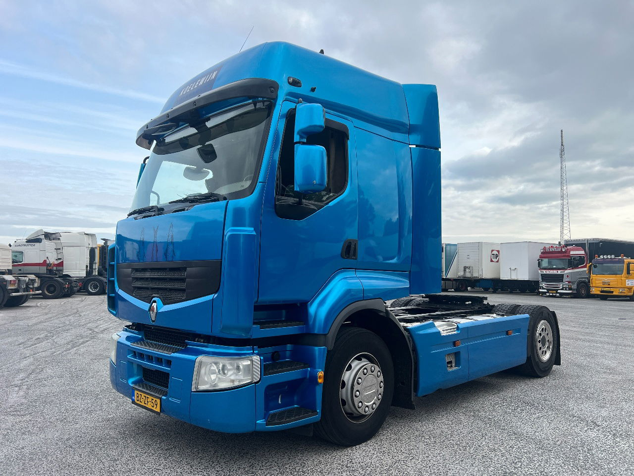 Renault Premium 410 Full spoilers, NL Truck - شاحنة جرار: صور 1 Renault Premium 410 Full spoilers, NL Truck - شاحنة جرار: صور 1