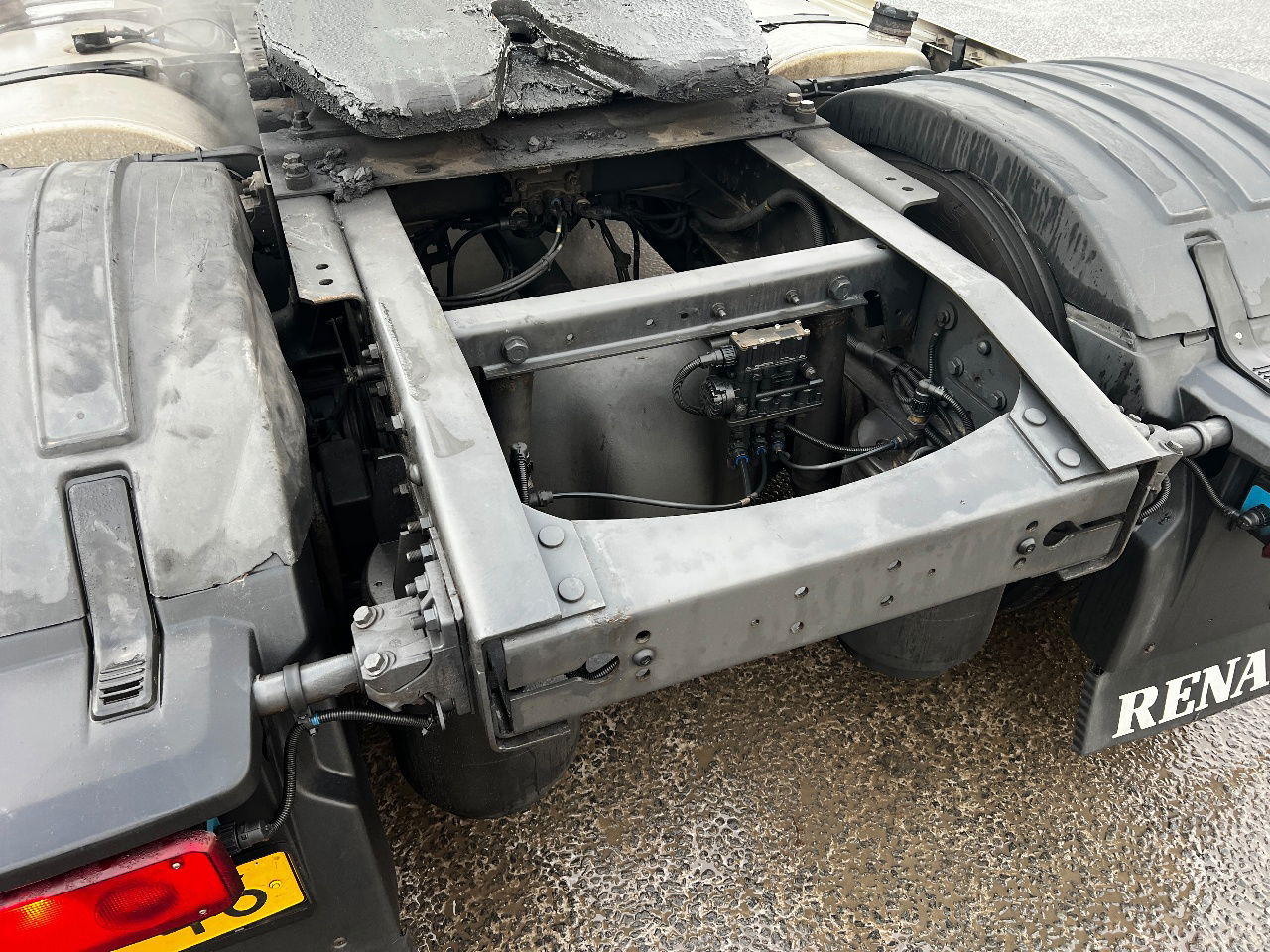 Renault Premium 460 Euro 5, Full spoiler - شاحنة جرار: صور 5 Renault Premium 460 Euro 5, Full spoiler - شاحنة جرار: صور 5