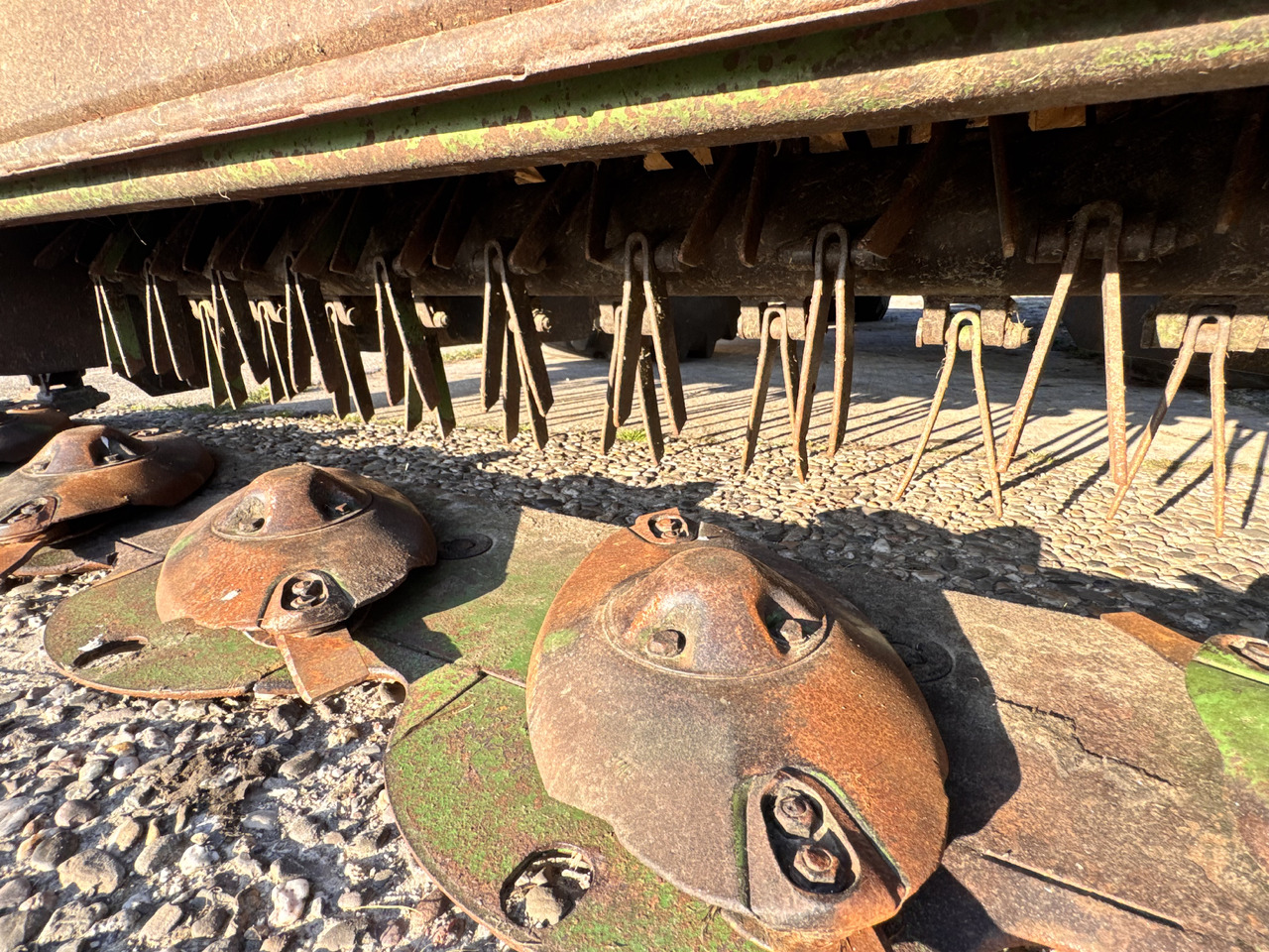 جزازة KRONE Big M II CV: صور 11 جزازة KRONE Big M II CV: صور 11