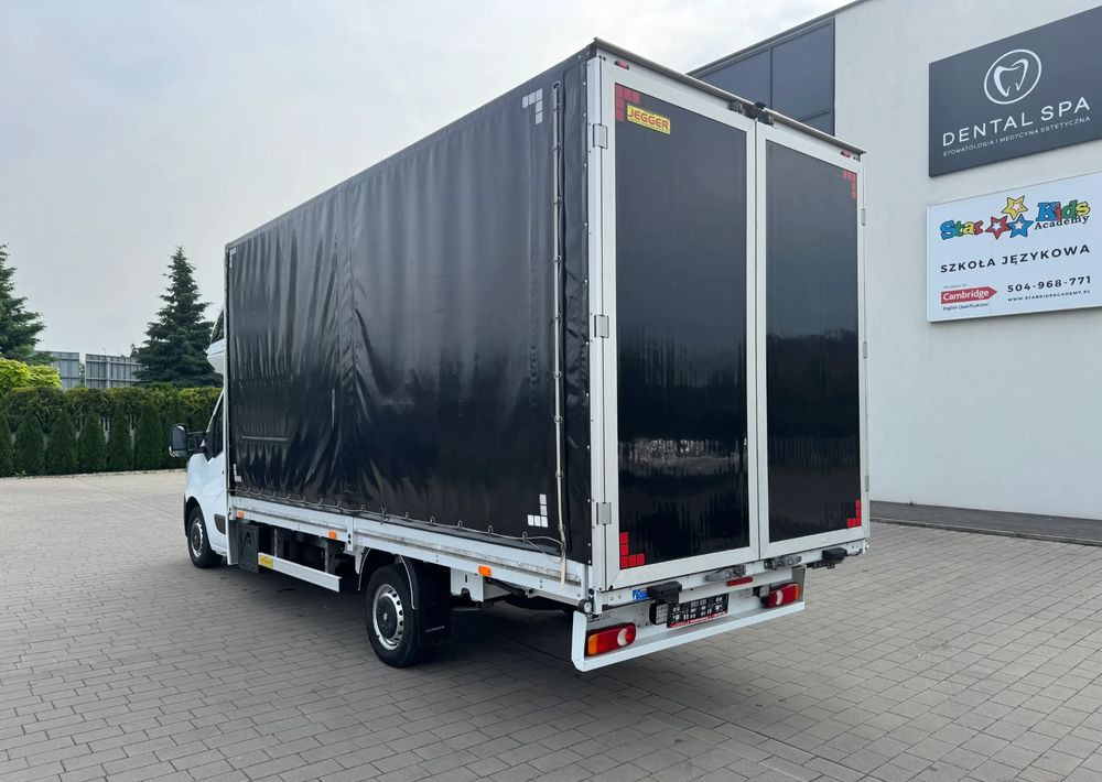 Renault Master - الشاحنات الصغيرة ستائر: صور 3 Renault Master - الشاحنات الصغيرة ستائر: صور 3
