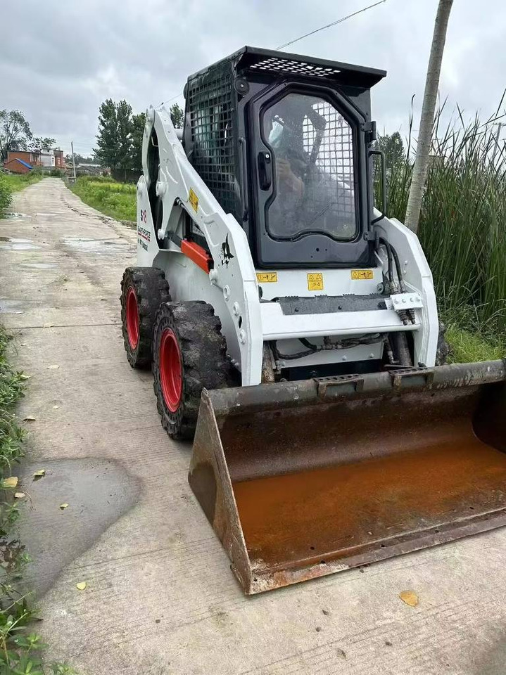 Bobcat S 18 - شيول صغير: صور 5 Bobcat S 18 - شيول صغير: صور 5