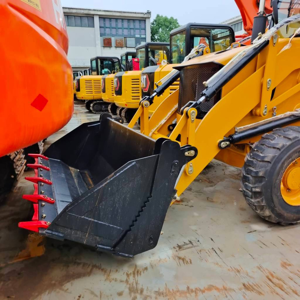 CAT 100% new caterpillar 420 F - حفار متعدد الاستخدام: صور 5 CAT 100% new caterpillar 420 F - حفار متعدد الاستخدام: صور 5