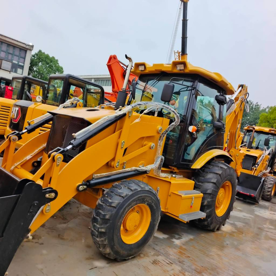 CAT 100% new caterpillar 420 F - حفار متعدد الاستخدام: صور 3 CAT 100% new caterpillar 420 F - حفار متعدد الاستخدام: صور 3