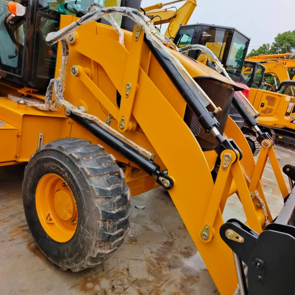 CAT 100% new caterpillar 420 F - حفار متعدد الاستخدام: صور 4 CAT 100% new caterpillar 420 F - حفار متعدد الاستخدام: صور 4