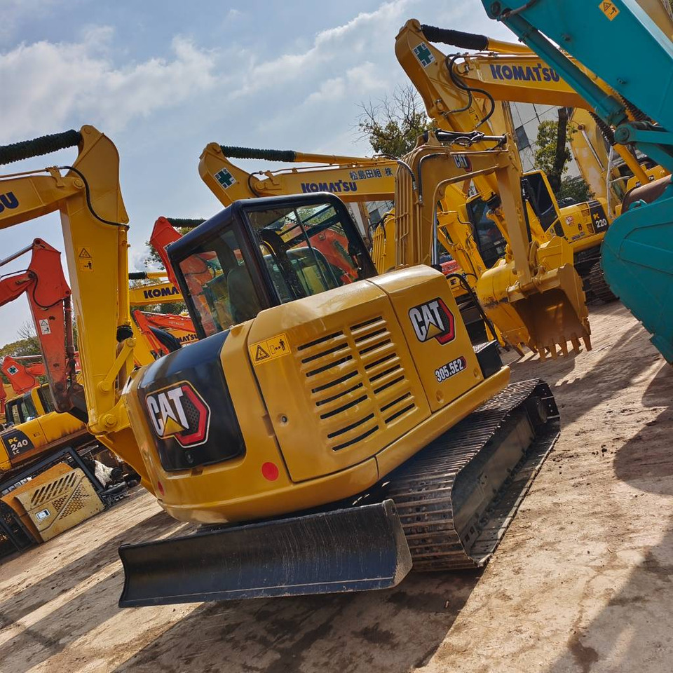 CAT 305.5 E - حفارة مصغرة: صور 1 CAT 305.5 E - حفارة مصغرة: صور 1