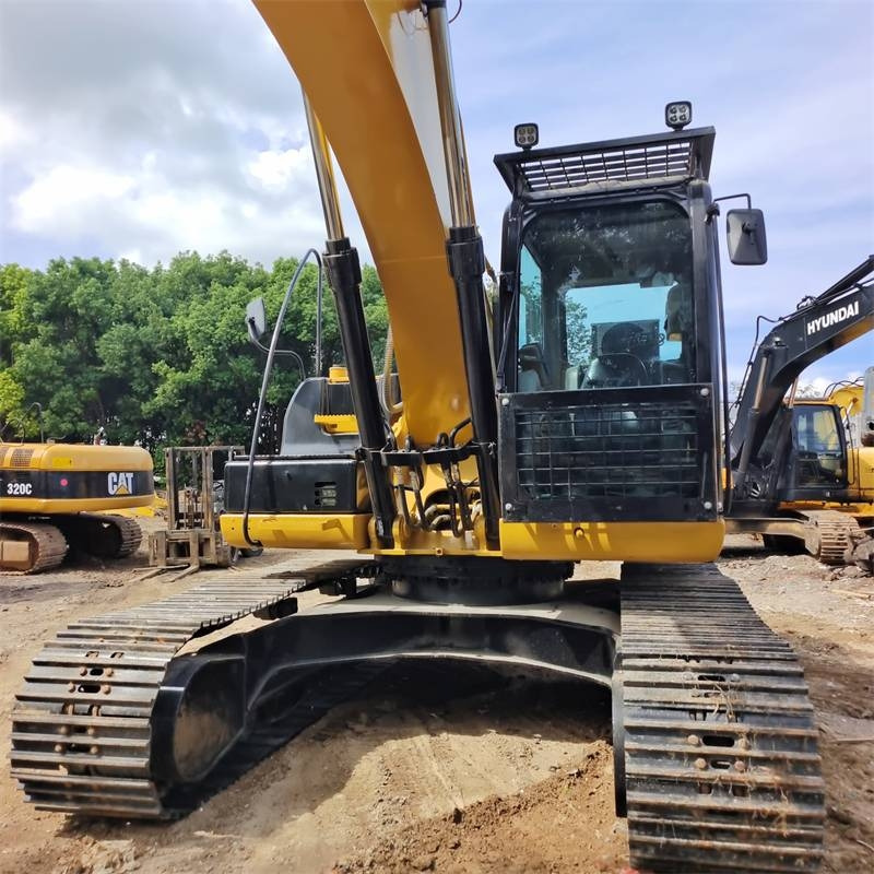 CAT 320 D L - حفارات زحافة: صور 2 CAT 320 D L - حفارات زحافة: صور 2