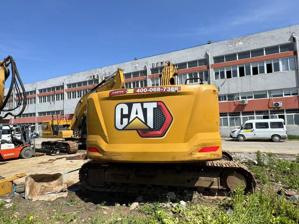 CAT 323GC - حفارات زحافة: صور 5 CAT 323GC - حفارات زحافة: صور 5