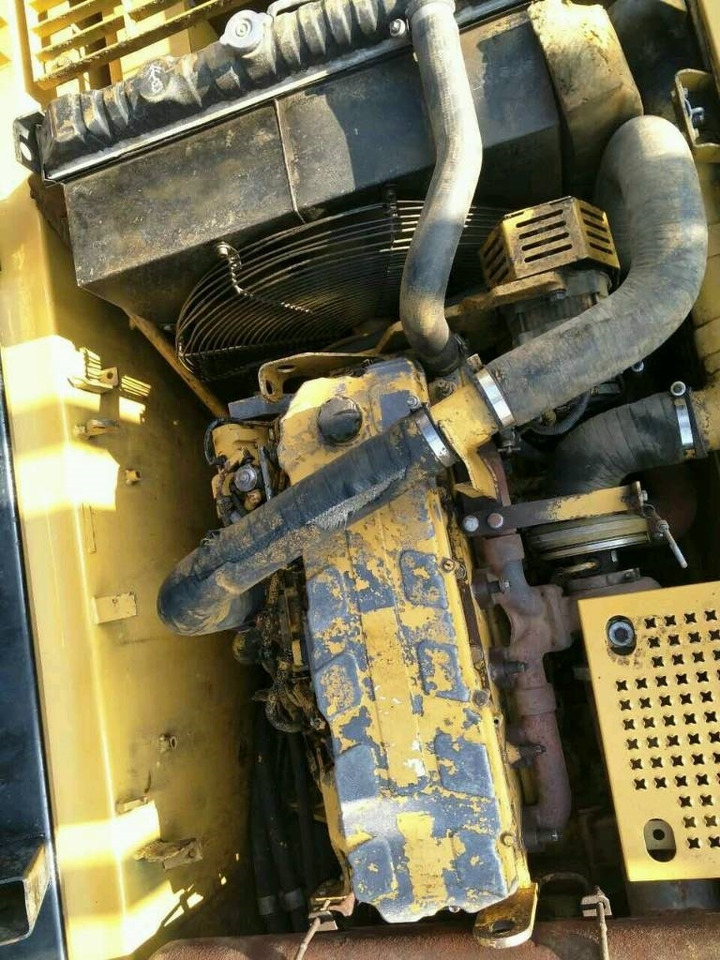 CAT 330 C - حفارات زحافة: صور 2 CAT 330 C - حفارات زحافة: صور 2