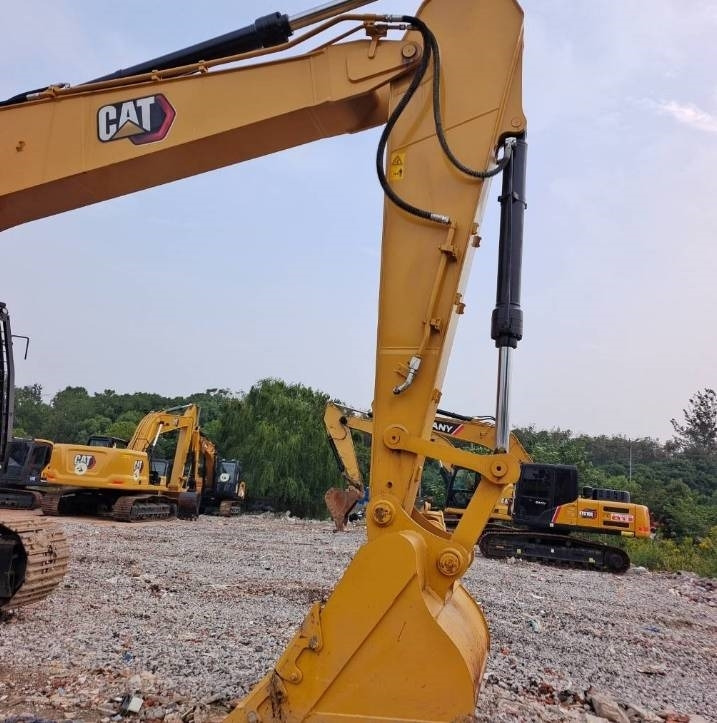 CAT 330 GC - حفارات زحافة: صور 3 CAT 330 GC - حفارات زحافة: صور 3