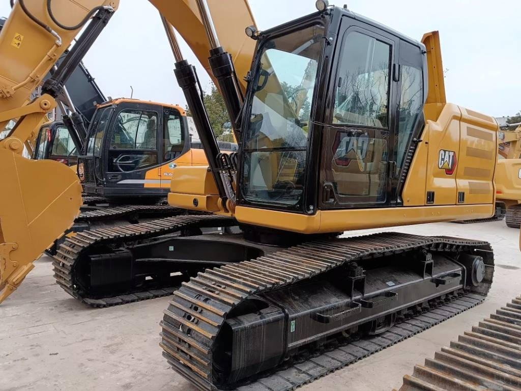 CAT 330GC - حفارات زحافة: صور 1 CAT 330GC - حفارات زحافة: صور 1