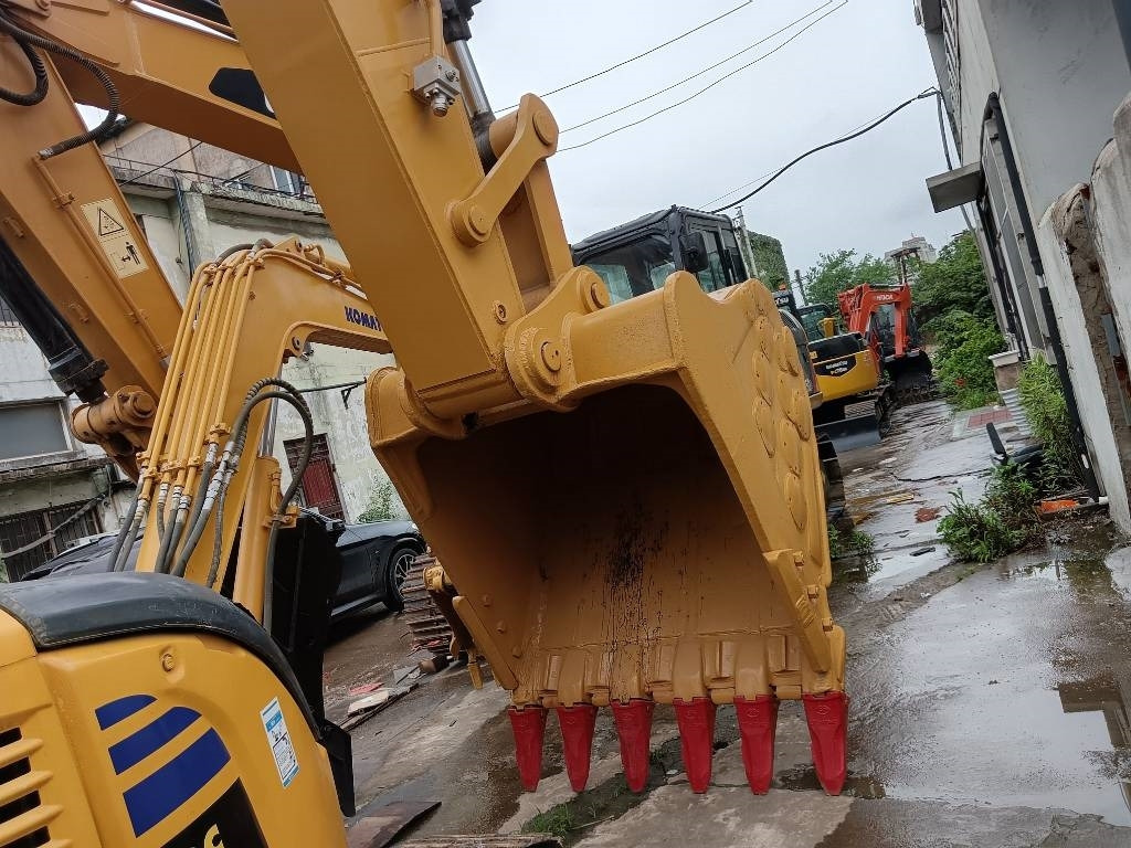 CAT 336 D2 - حفارات زحافة: صور 3 CAT 336 D2 - حفارات زحافة: صور 3