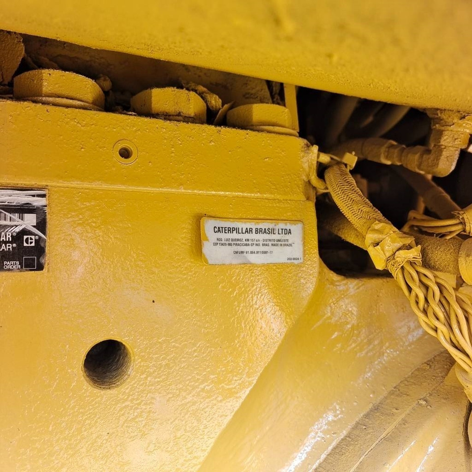 CAT D 8 T - بلدوزر: صور 2 CAT D 8 T - بلدوزر: صور 2