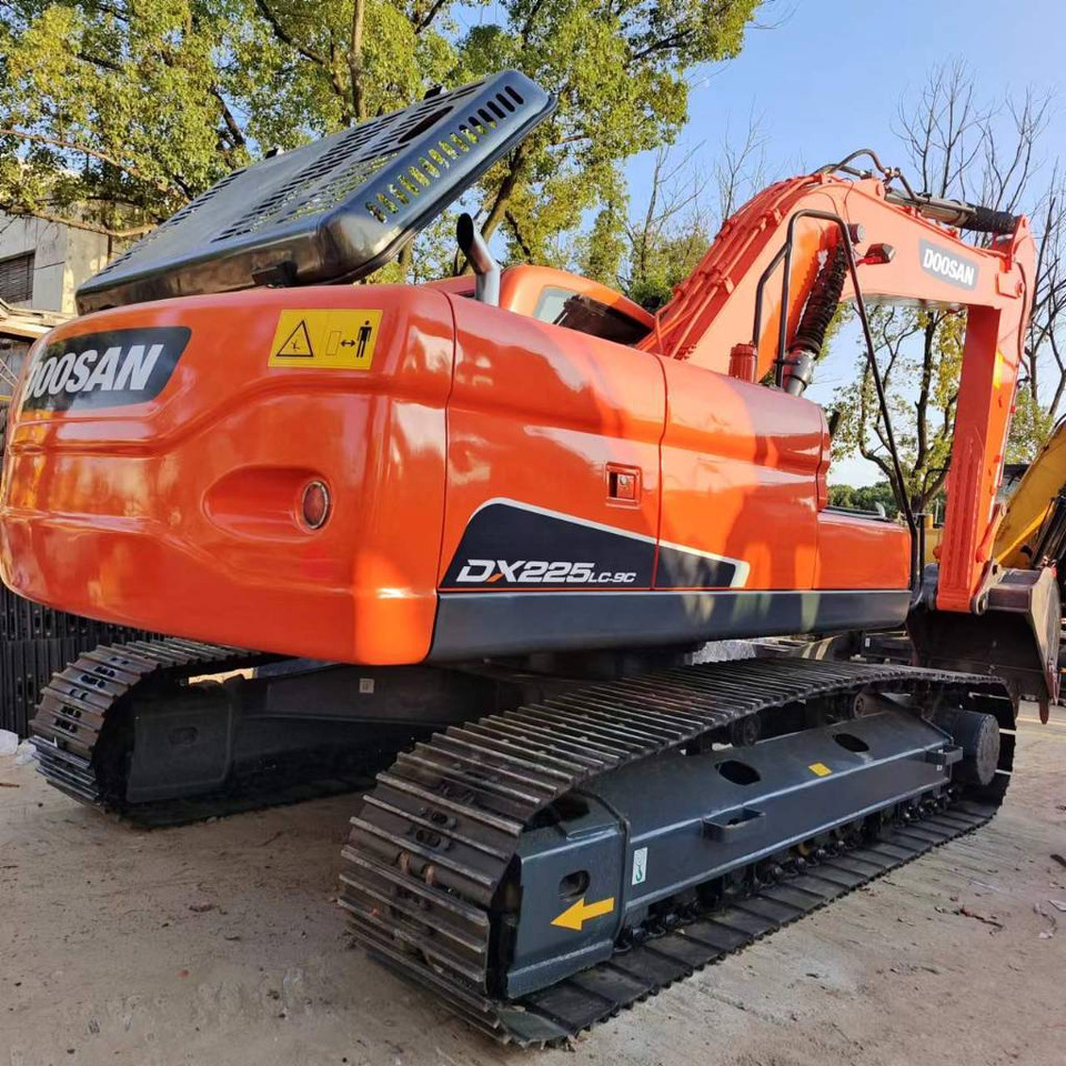 Doosan DX 225 LC - حفارات زحافة: صور 5 Doosan DX 225 LC - حفارات زحافة: صور 5