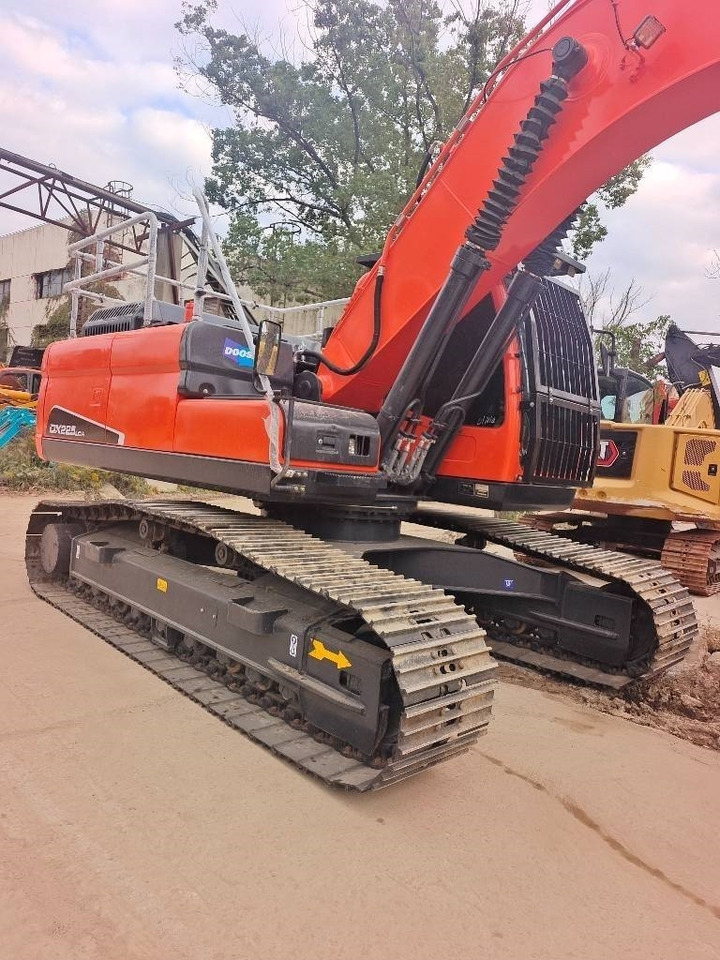 Doosan DX 225 - حفارات زحافة: صور 4 Doosan DX 225 - حفارات زحافة: صور 4