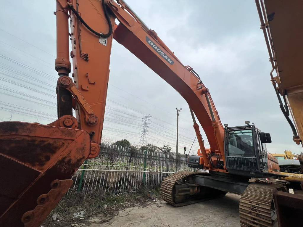 Doosan DX 500 LCA - حفارات زحافة: صور 5 Doosan DX 500 LCA - حفارات زحافة: صور 5