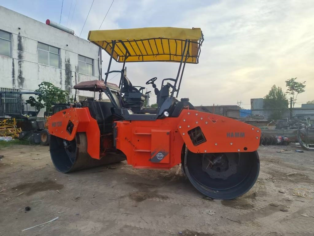 Hamm HD 120 - مدحلة الأسفلت: صور 3 Hamm HD 120 - مدحلة الأسفلت: صور 3