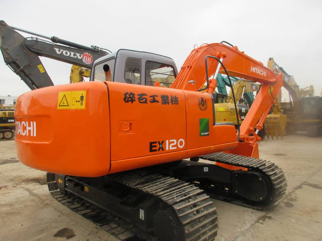 تأجير  Hitachi EX 120-3 Hitachi EX 120-3: صور 13