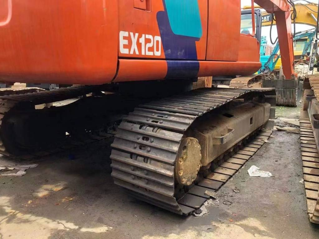 تأجير  Hitachi EX 120-3 Hitachi EX 120-3: صور 9