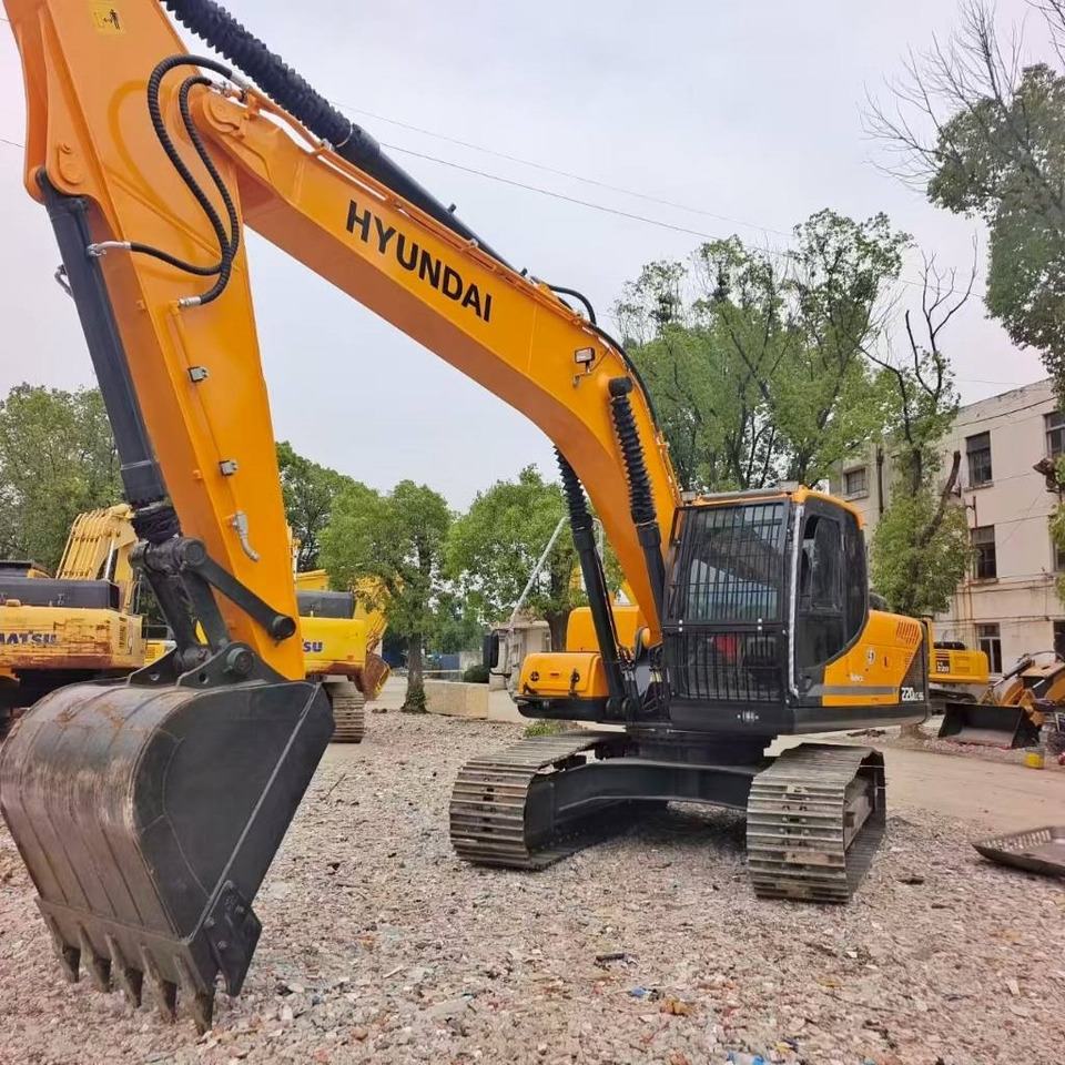 Hyundai 220 LC-9S - حفارات زحافة: صور 2 Hyundai 220 LC-9S - حفارات زحافة: صور 2