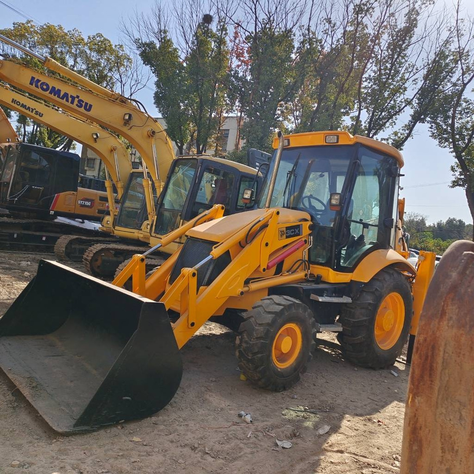 JCB 3 CX Brand new machine - حفار متعدد الاستخدام: صور 1 JCB 3 CX Brand new machine - حفار متعدد الاستخدام: صور 1