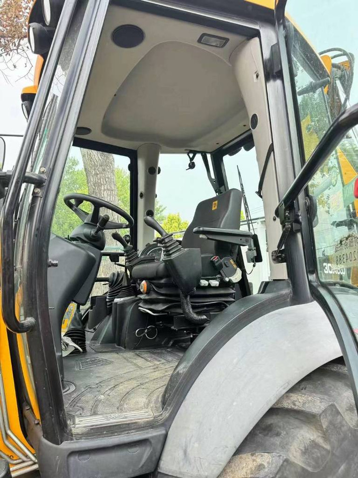 JCB 3 CX - حفارة على عجلات: صور 5 JCB 3 CX - حفارة على عجلات: صور 5