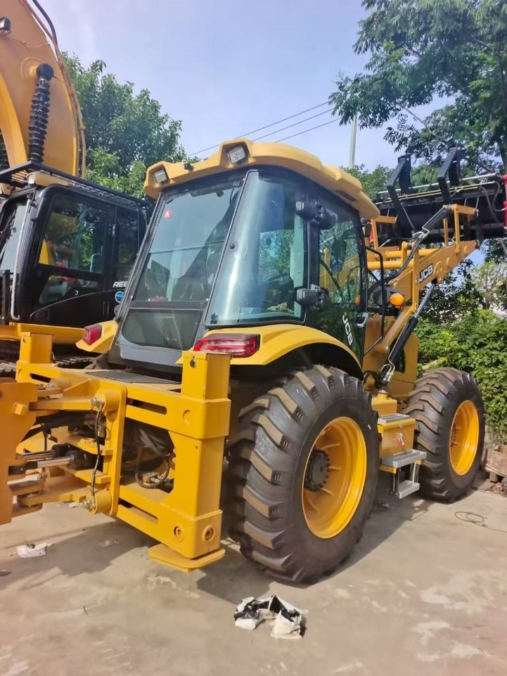 JCB 4 CX - حفار متعدد الاستخدام: صور 3 JCB 4 CX - حفار متعدد الاستخدام: صور 3