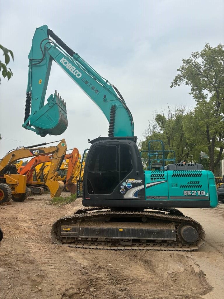 Kobelco SK 210 - حفارات زحافة: صور 1 Kobelco SK 210 - حفارات زحافة: صور 1
