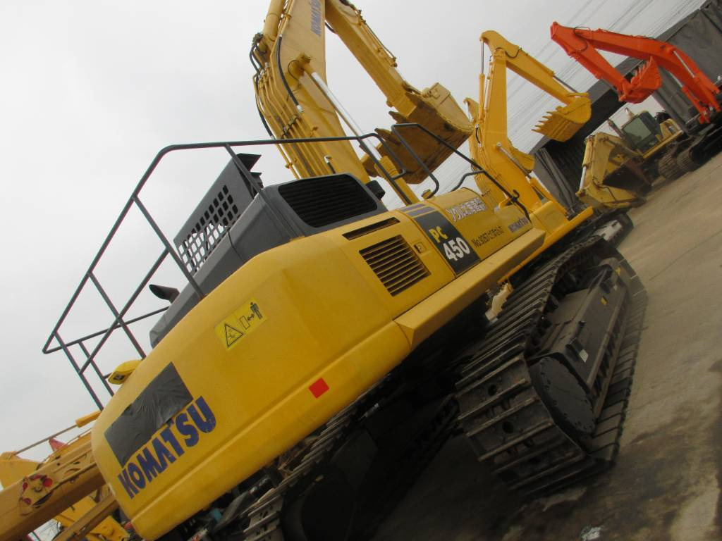 Komatsu PC 450 - حفارات زحافة: صور 3 Komatsu PC 450 - حفارات زحافة: صور 3