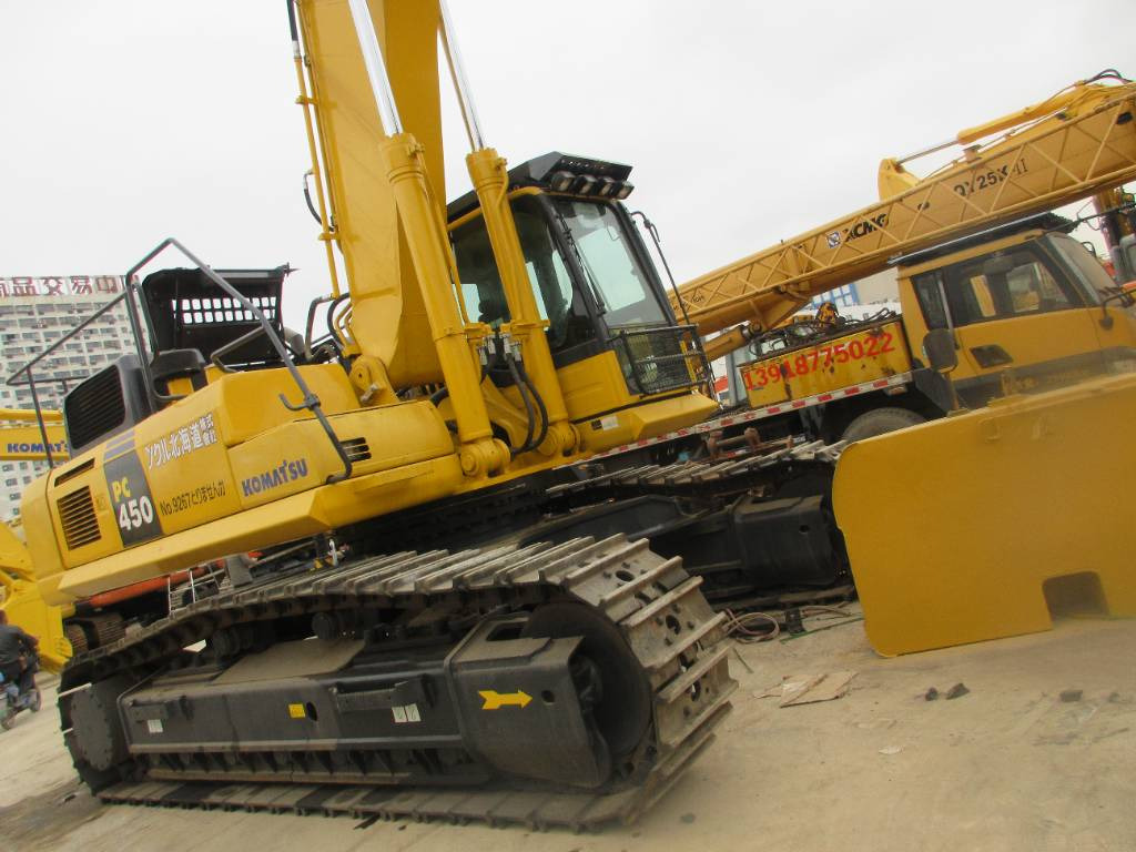 Komatsu PC 450 - حفارات زحافة: صور 5 Komatsu PC 450 - حفارات زحافة: صور 5