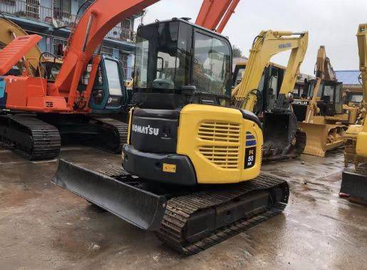 Komatsu PC 55 MR - حفارة مصغرة: صور 1 Komatsu PC 55 MR - حفارة مصغرة: صور 1