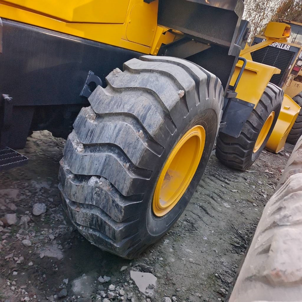 Komatsu WA 320-5 - اللودر بعجل: صور 5 Komatsu WA 320-5 - اللودر بعجل: صور 5